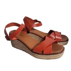 Bertuchi Shoes Womens Size 39 Orange Leather Wedge Espadrille Sandals Platform